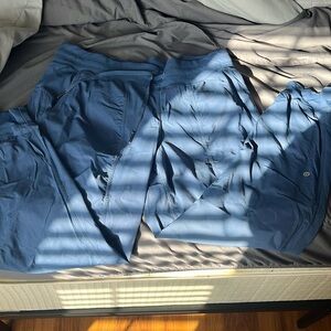 Size 14 lululemon dance studio mid rise joggers full length in pitch blue